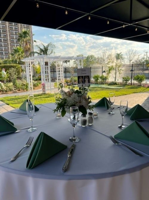 https://isaidyesfl.com/wp-content/uploads/2020/06/Central-Florida-garden-wedding-on-I-Said-Yes-FL.jpg