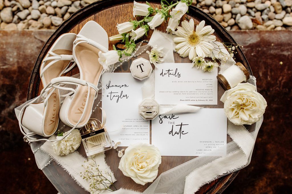 rustic and chic wedding stationary and floral